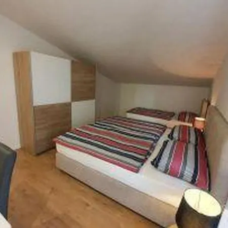Apartment In Vrvari With Terrace, Wifi, Washing Machine 664-5 Porec