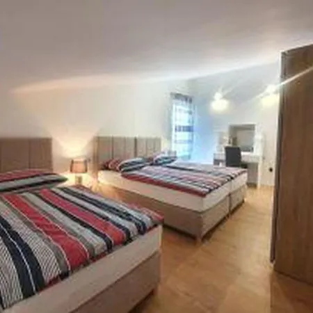 In Vrvari With Terrace, Wifi, Washing Machine 664-5 Apartment
